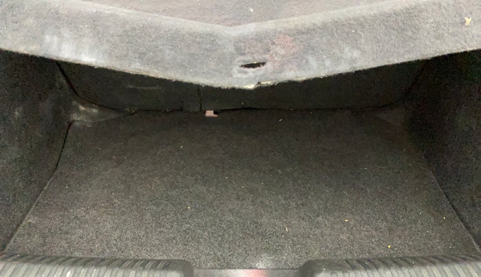 2016 Volkswagen Polo GT TSI AT, Petrol, Automatic, 74,418 km, Boot Inside