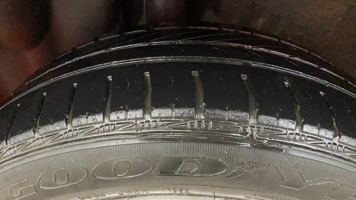2016 Volkswagen Polo GT TSI AT, Petrol, Automatic, 74,341 km, Right Rear Tyre Tread