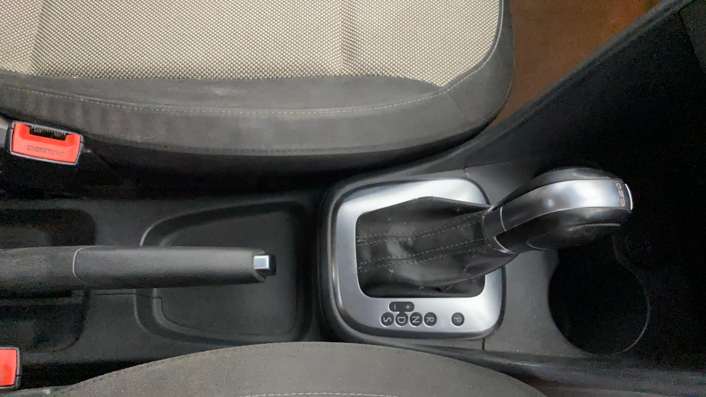 2016 Volkswagen Polo GT TSI AT, Petrol, Automatic, 74,341 km, Gear Lever