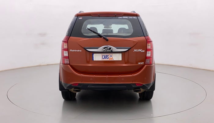 2015 Mahindra XUV500 W10, Diesel, Manual, 82,316 km, Back/Rear