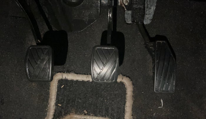 2020 Maruti Swift VXI, Petrol, Manual, 40,760 km, Pedals