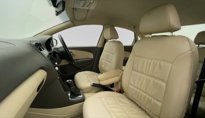 2010 Volkswagen Vento HIGHLINE PETROL AT, Petrol, Automatic, 64,623 km, Right Side Front Door Cabin