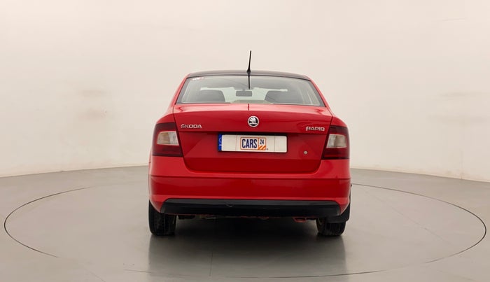 2017 Skoda Rapid AMBITION 1.6 MPI MT, Petrol, Manual, 1,01,424 km, Back/Rear