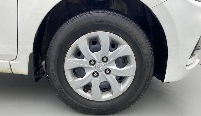 2019 Hyundai Elite i20 MAGNA PLUS 1.2, Petrol, Manual, 1,08,140 km, Right Front Wheel