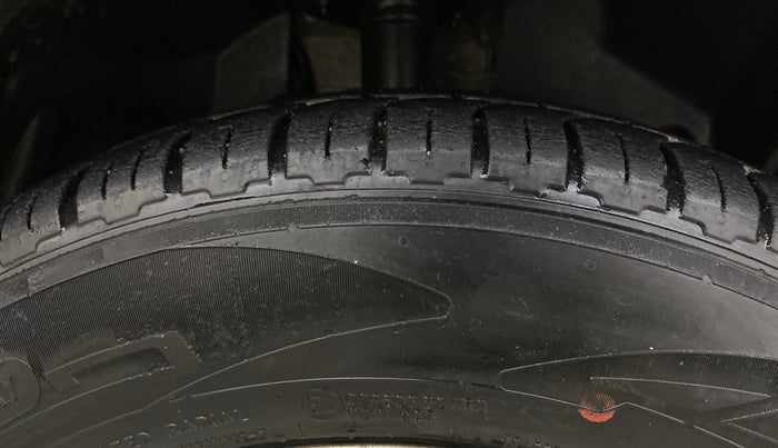 2016 Ford Ecosport TREND 1.5L PETROL, Petrol, Manual, 99,072 km, Right Front Tyre Tread