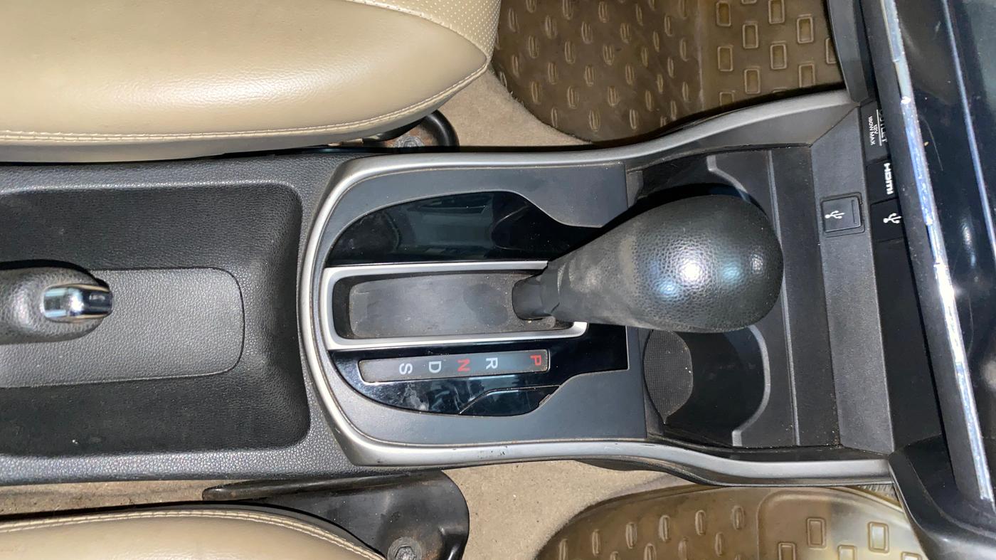 2018 Honda City 1.5L I-VTE V CVT, Petrol, Automatic, 45,146 km, Gear Lever