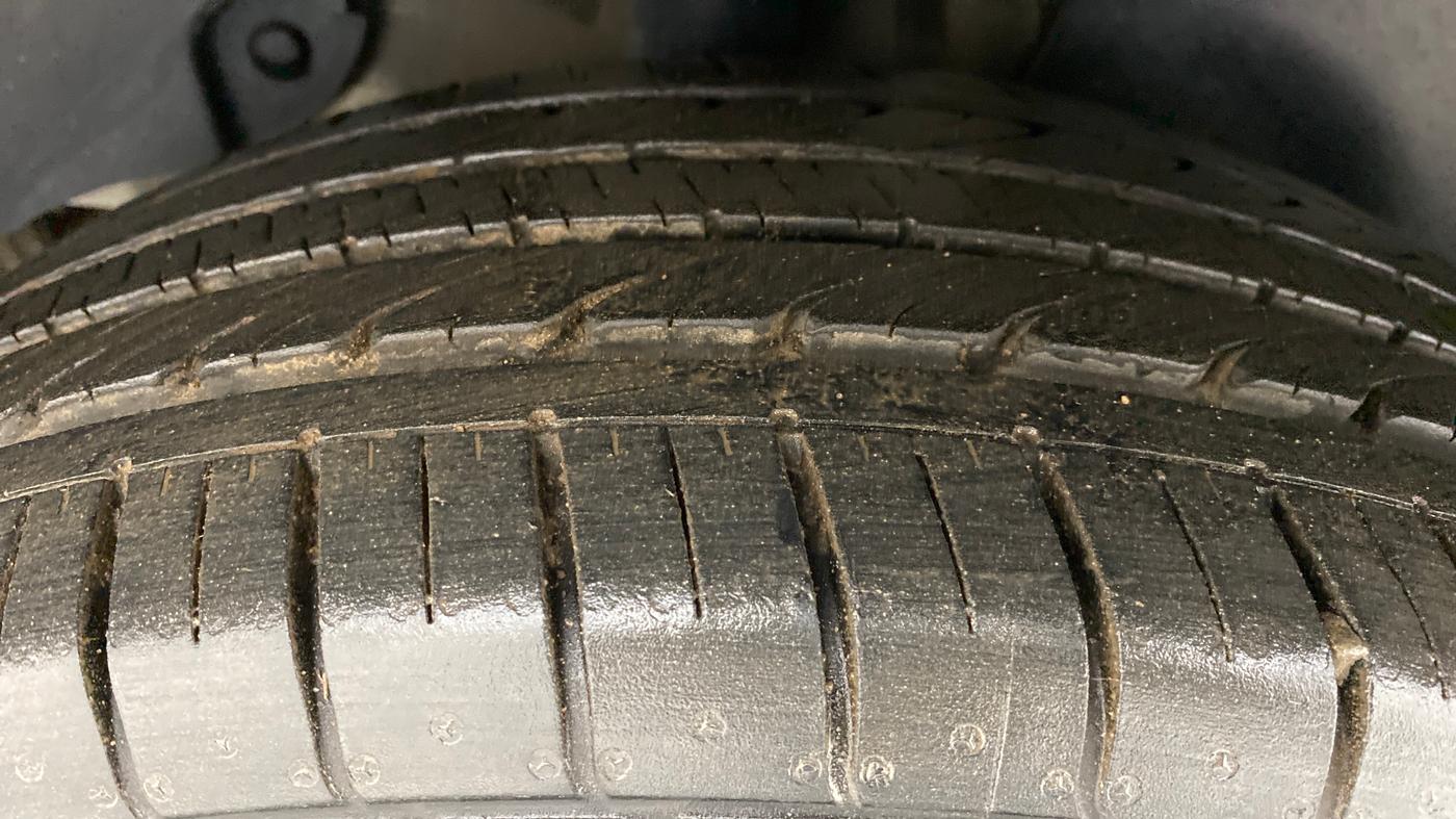 2019 KIA SELTOS HTX AT PETROL, Petrol, Automatic, 17,617 km, Right Rear Tyre Tread