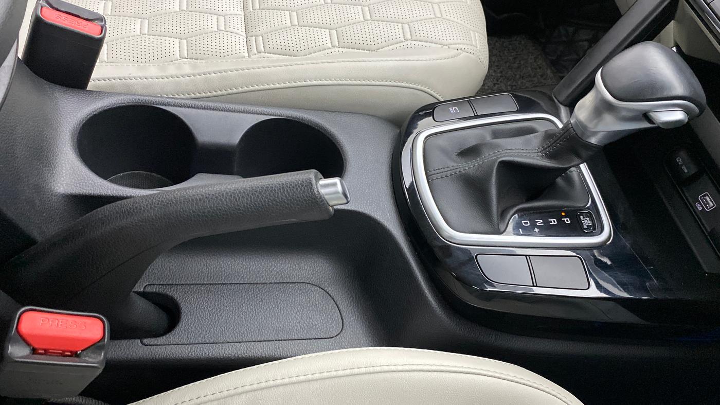 2019 KIA SELTOS HTX AT PETROL, Petrol, Automatic, 17,617 km, Gear Lever