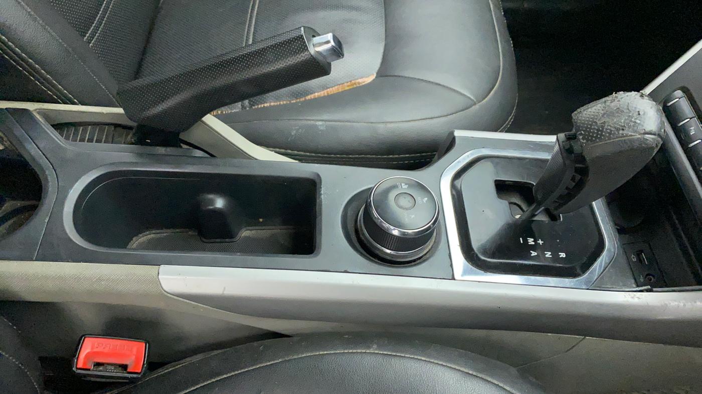 2018 Tata NEXON XMA 1.5, Diesel, Automatic, 94,046 km, Gear Lever