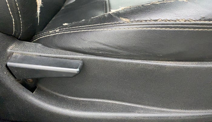 2018 Tata NEXON XMA 1.5, Diesel, Automatic, 94,046 km, Driver Side Adjustment Panel