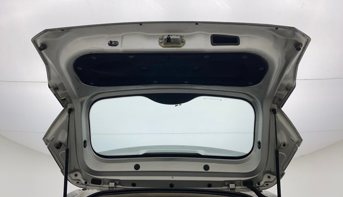 2018 Tata NEXON XMA 1.5, Diesel, Automatic, 94,046 km, Boot Door Open