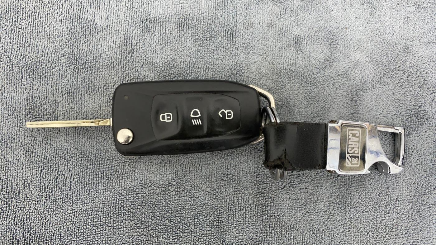 2018 Tata NEXON XMA 1.5, Diesel, Automatic, 94,046 km, Key Close Up