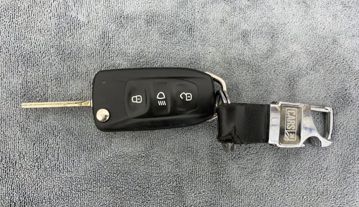 2018 Tata NEXON XMA 1.5, Diesel, Automatic, 94,046 km, Key Close Up