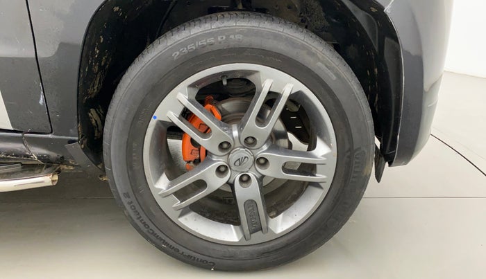 2019 Mahindra TUV300 T6+, Diesel, Manual, 69,730 km, Right Front Wheel