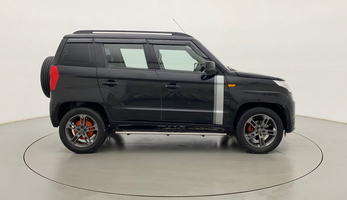 2019 Mahindra TUV300 T6+, Diesel, Manual, 69,730 km, Right Side View