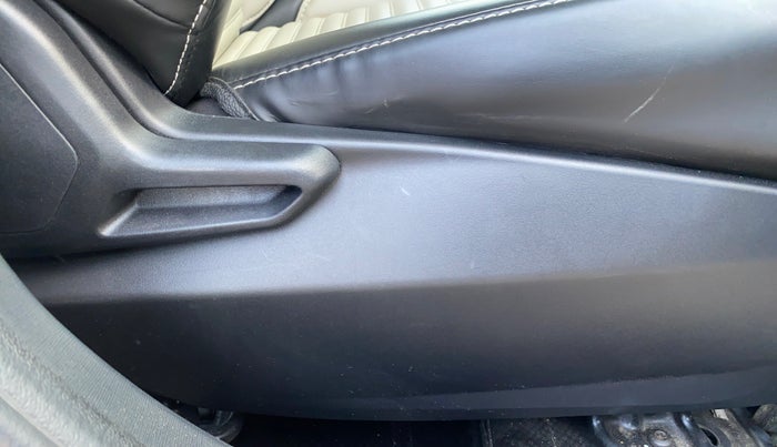 2025 Tata NEXON Smart + 1.5, Diesel, Manual, 17,789 km, Driver Side Adjustment Panel