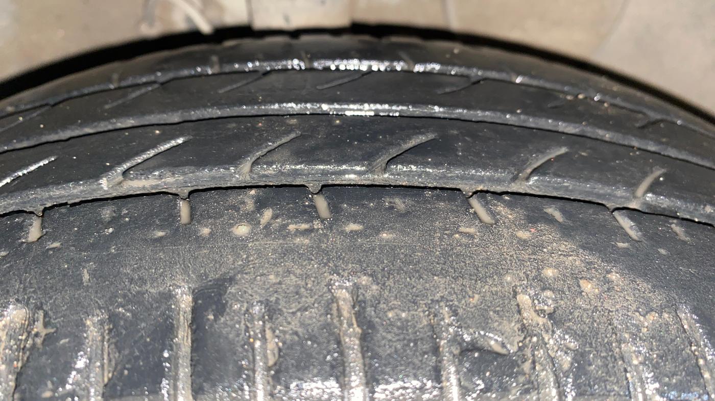 2018 Hyundai Elite i20 ASTA 1.2  CVT, Petrol, Automatic, 38,447 km, Right Front Tyre Tread