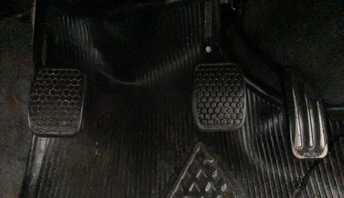 2010 Maruti Alto K10 VXI, Petrol, Manual, 42,491 km, Pedals
