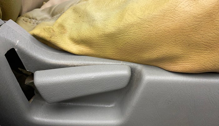 2010 Maruti Alto K10 VXI, Petrol, Manual, 42,491 km, Driver Side Adjustment Panel