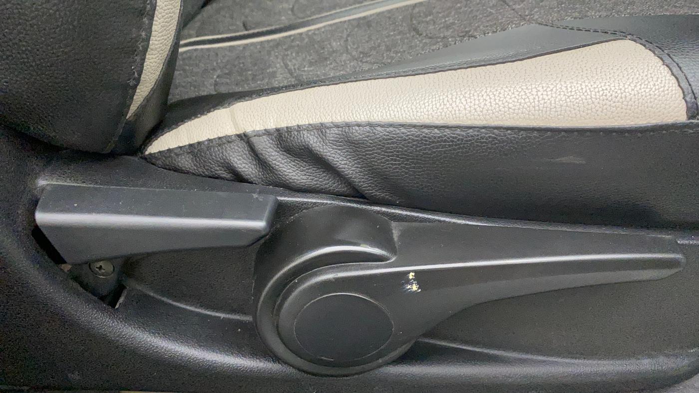 2018 Tata TIGOR XZ (O) PETROL, CNG, Manual, 51,525 km, Driver Side Adjustment Panel