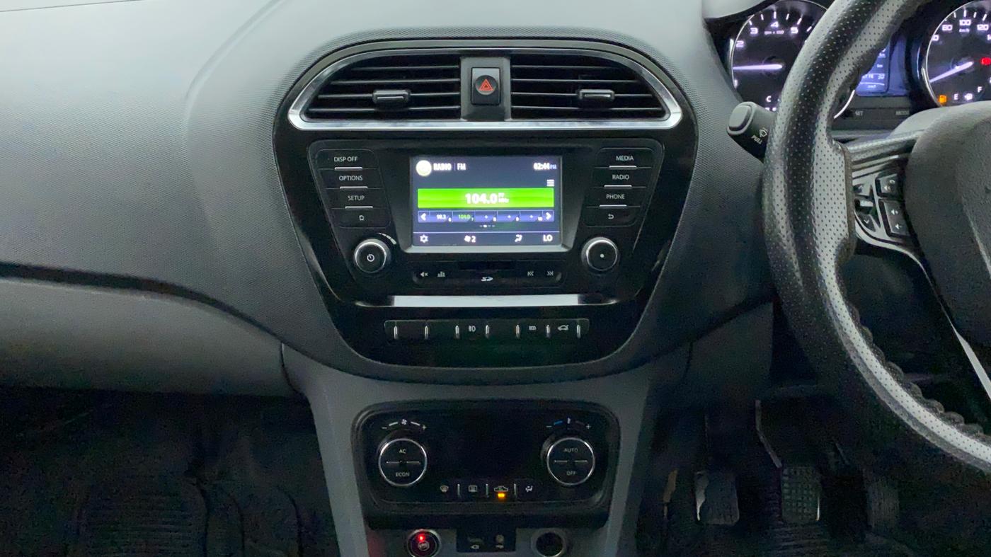 2018 Tata TIGOR XZ (O) PETROL, CNG, Manual, 51,525 km, Air Conditioner