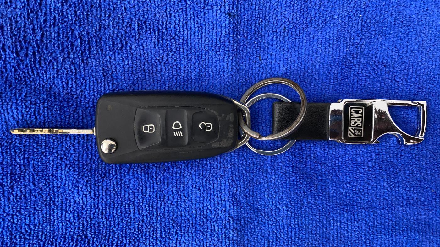 2018 Tata TIGOR XZ (O) PETROL, CNG, Manual, 51,525 km, Key Close Up