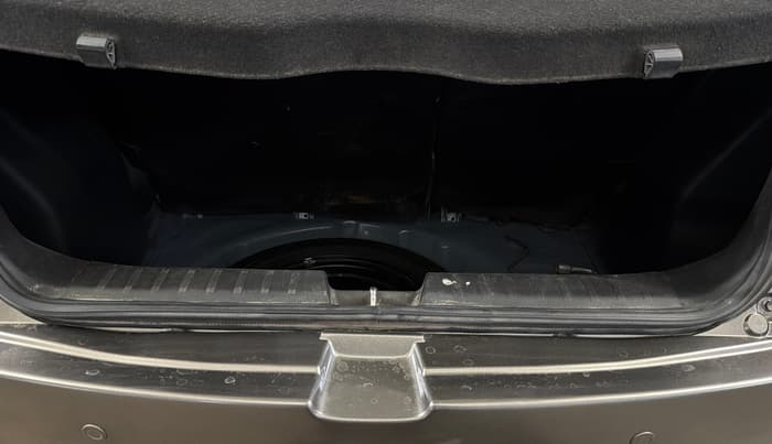 2020 Maruti Baleno DELTA PETROL 1.2, Petrol, Manual, 83,088 km, Boot Inside