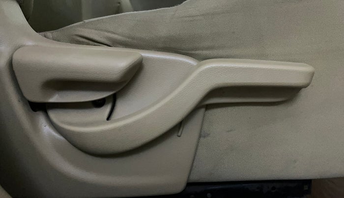 2014 Honda Amaze 1.2L I-VTEC S, Petrol, Manual, 62,790 km, Driver Side Adjustment Panel