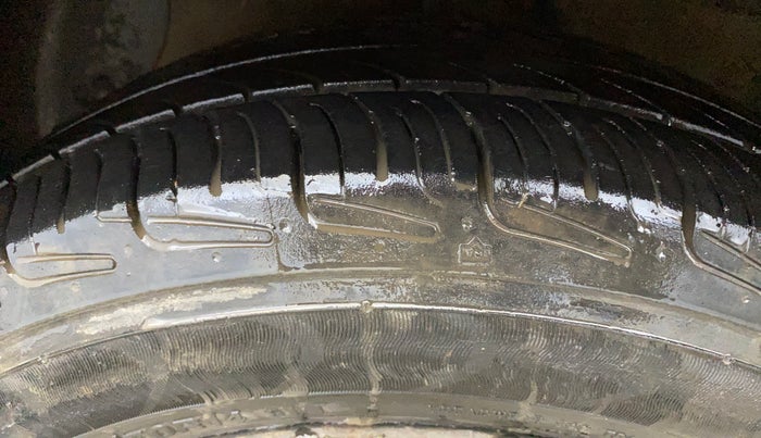 2018 Hyundai Grand i10 SPORTZ 1.2 KAPPA VTVT, Petrol, Manual, 83,273 km, Left Front Tyre Tread