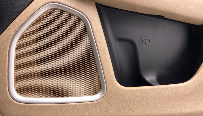 2018 Jeep Compass 2.0 LONGITUDE (O), Diesel, Manual, 15,035 km, Speaker