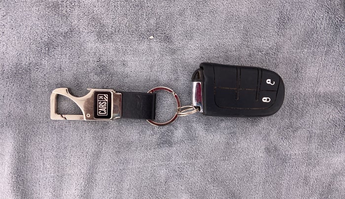 2018 Jeep Compass 2.0 LONGITUDE (O), Diesel, Manual, 15,035 km, Key Close Up