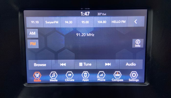 2018 Jeep Compass 2.0 LONGITUDE (O), Diesel, Manual, 15,035 km, Infotainment System