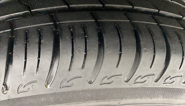 2024 Tata Tiago XM PETROL, Petrol, Manual, 13,865 km, Right Rear Tyre Tread