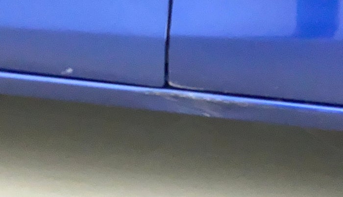 2014 Maruti Alto 800 LXI, Petrol, Manual, 25,765 km, Left running board - Minor scratches