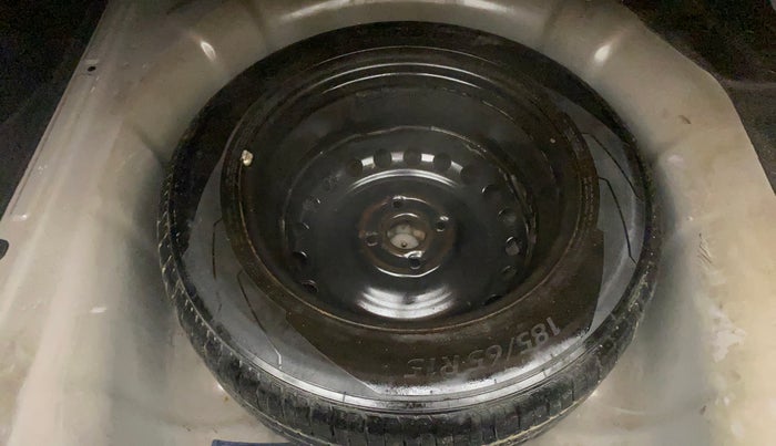 2017 Hyundai Verna 1.6 E PETROL, Petrol, Manual, 48,337 km, Spare Tyre