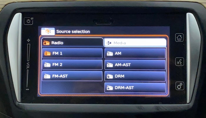 2019 Maruti Ciaz ALPHA  AT 1.5 SHVS PETROL, Petrol, Automatic, 45,144 km, Infotainment System