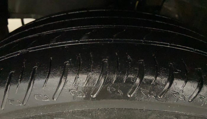 2017 Honda BR-V 1.5L I-VTEC S, Petrol, Manual, 97,371 km, Left Front Tyre Tread