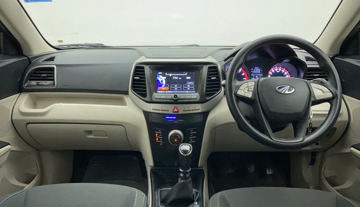2019 Mahindra XUV300 W6 1.2 PETROL, Petrol, Manual, 99,438 km, Dashboard