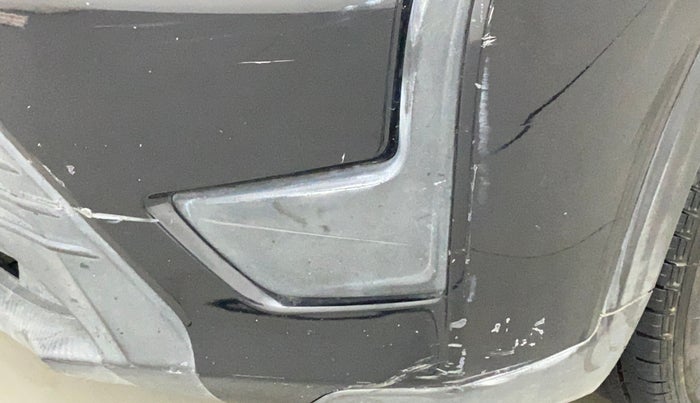2019 Mahindra XUV300 W6 1.2 PETROL, Petrol, Manual, 99,438 km, Front bumper - Minor scratches