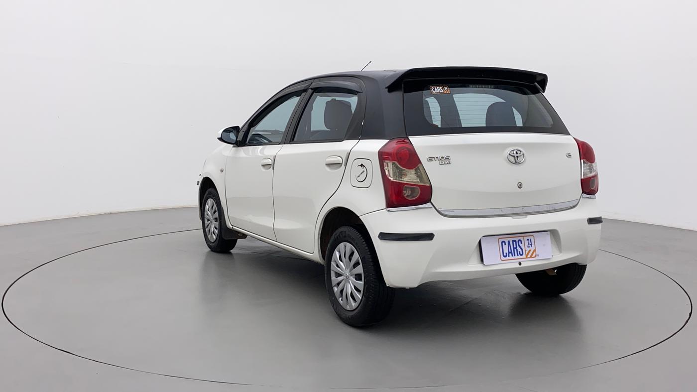 2015 Toyota Etios Liva G, Petrol, Manual, 88,127 km, Left Back Diagonal