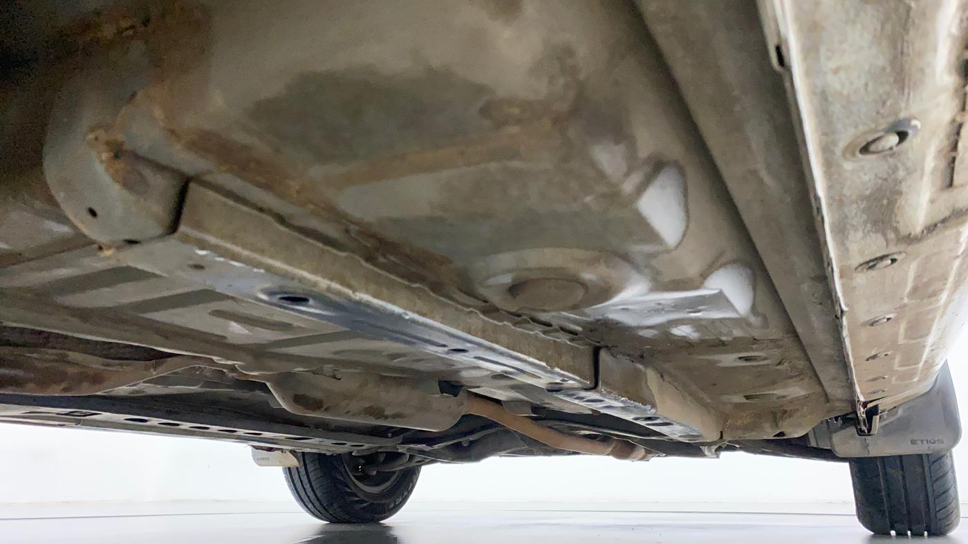 2015 Toyota Etios Liva G, Petrol, Manual, 88,127 km, Right Side Underbody