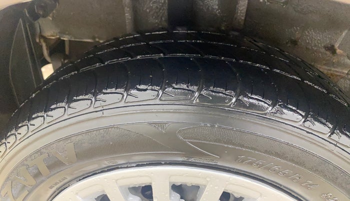 2017 Tata Tiago XT PETROL, Petrol, Manual, 30,618 km, Right Rear Tyre Tread
