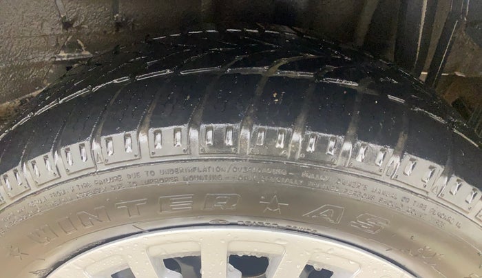 2017 Tata Tiago XT PETROL, Petrol, Manual, 30,618 km, Left Rear Tyre Tread