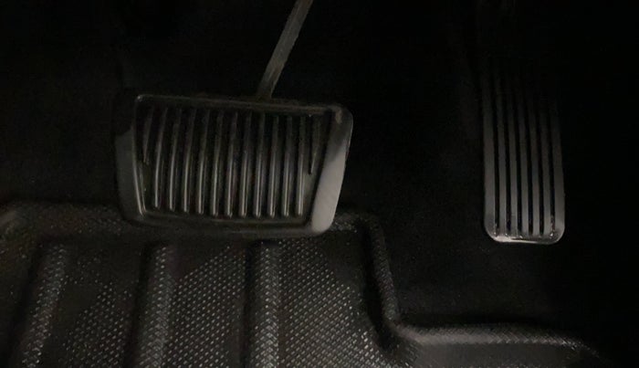 2020 KIA SELTOS HTX 1.5 CVT PETROL, Petrol, Automatic, 83,021 km, Pedals