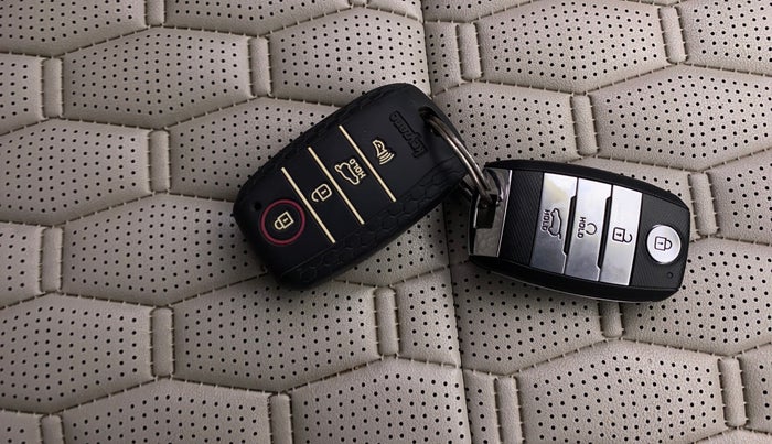 2020 KIA SELTOS HTX 1.5 CVT PETROL, Petrol, Automatic, 83,021 km, Key Close Up