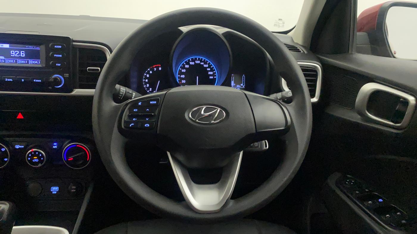 2019 Hyundai VENUE S 1.2, Petrol, Manual, 5,114 km, Steering Wheel Close Up