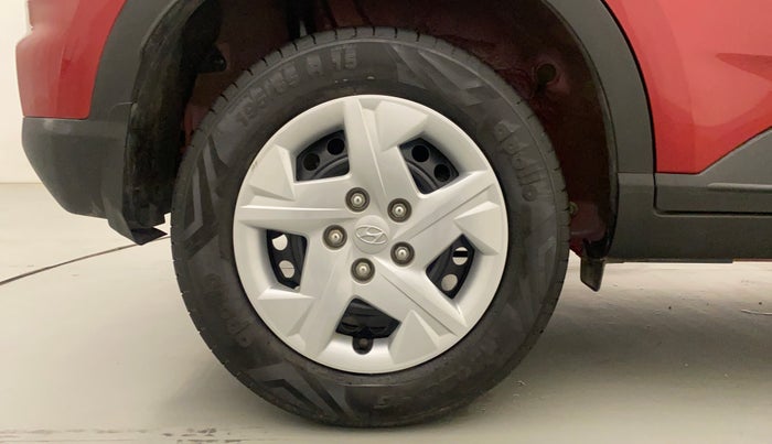 2019 Hyundai VENUE S 1.2, Petrol, Manual, 5,114 km, Right Rear Wheel
