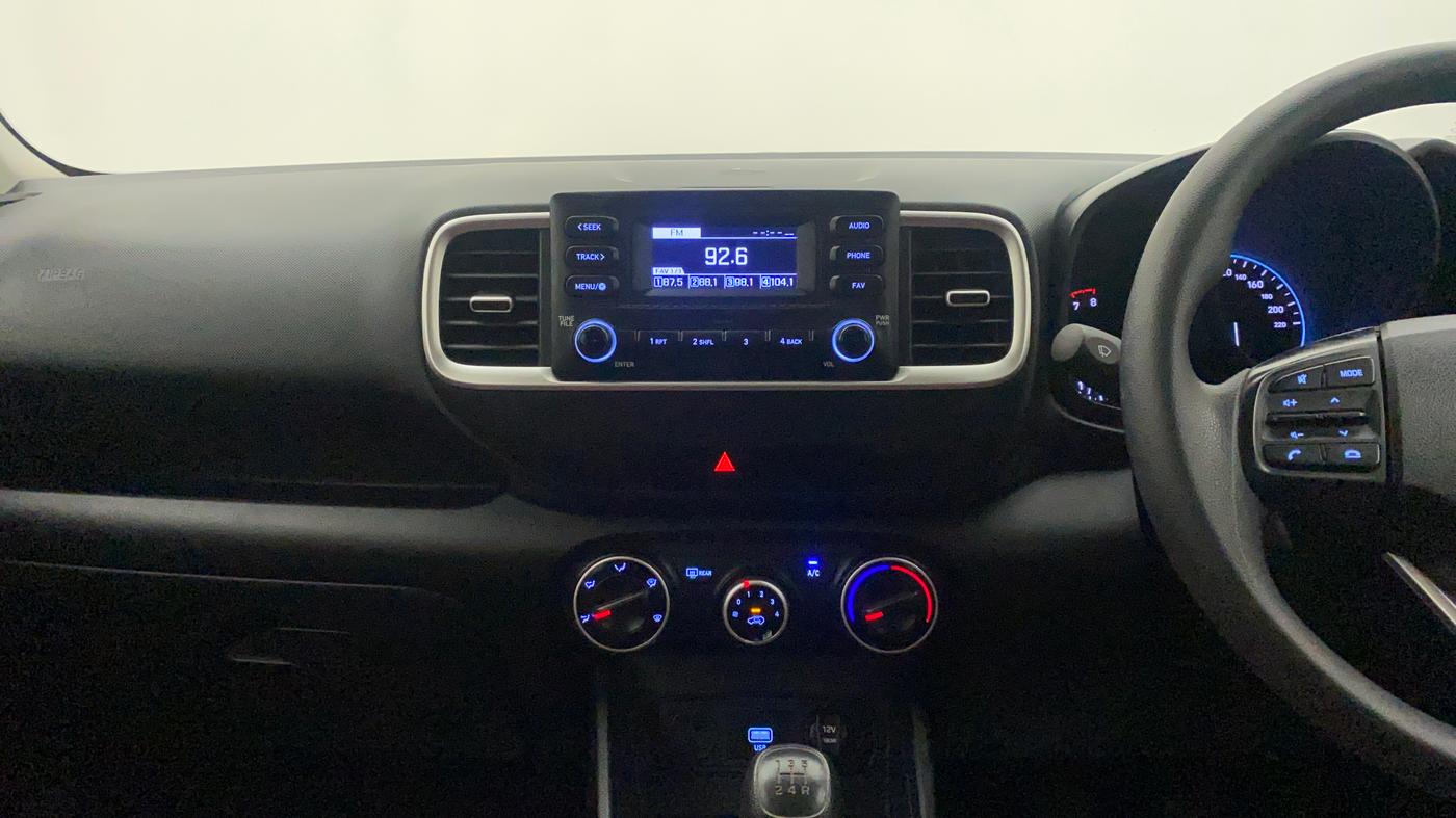 2019 Hyundai VENUE S 1.2, Petrol, Manual, 5,114 km, Air Conditioner