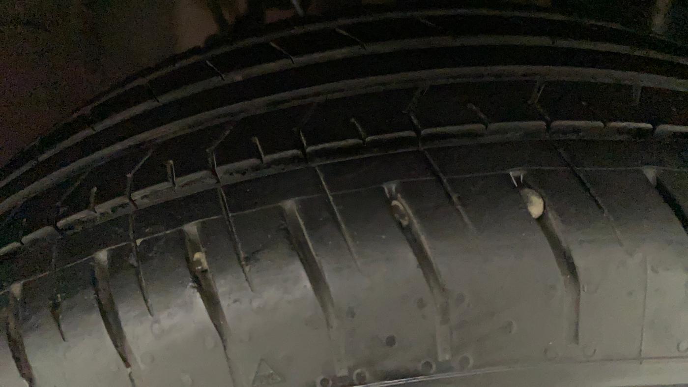 2019 Hyundai VENUE S 1.2, Petrol, Manual, 5,114 km, Right Front Tyre Tread