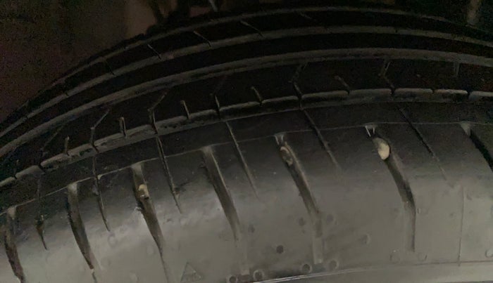 2019 Hyundai VENUE S 1.2, Petrol, Manual, 5,114 km, Right Front Tyre Tread